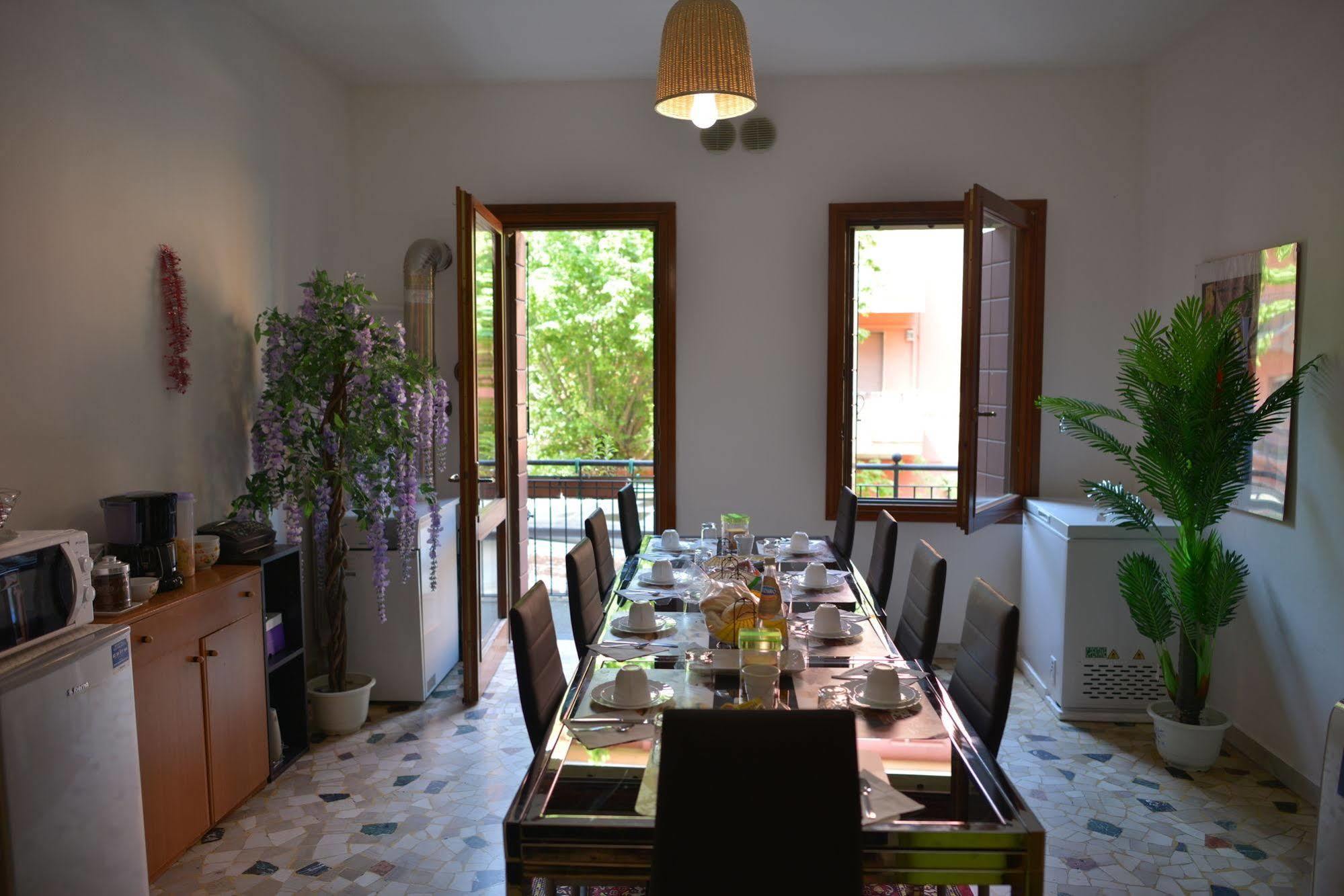 B&B Col Moschin ميستر المظهر الخارجي الصورة